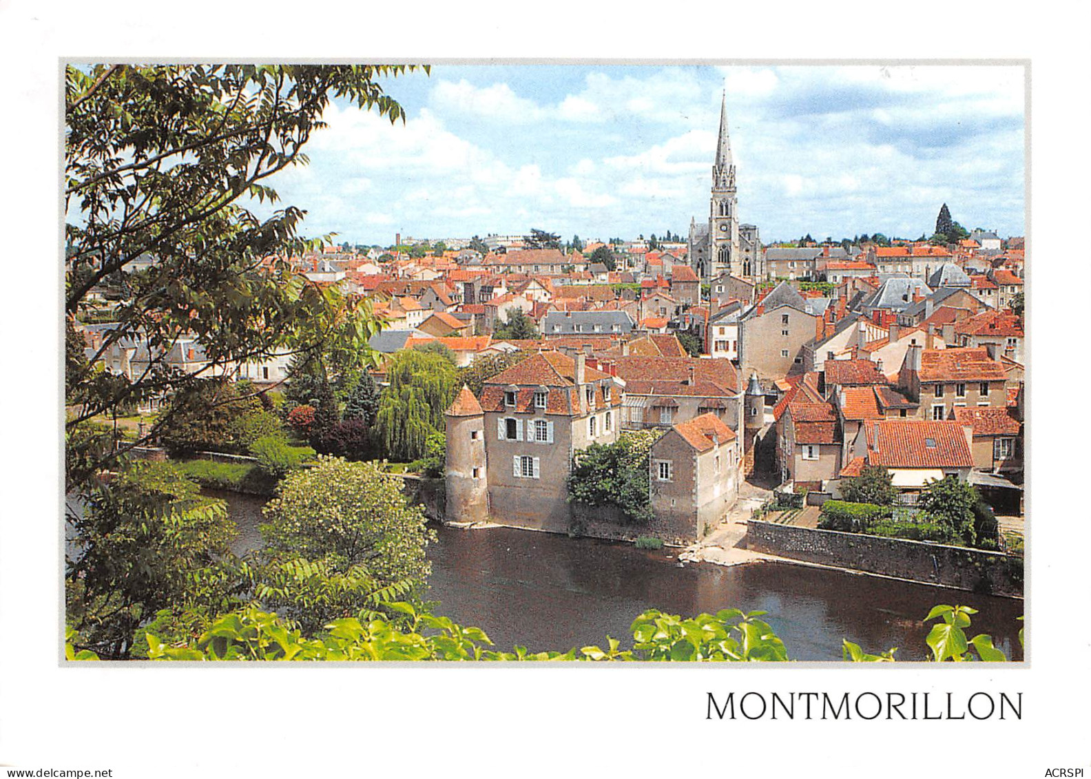 MONTMORILLON Le Vieux Palais Et L'église Saint Martial   6 (scan Recto Verso)MF2726TER - Montmorillon