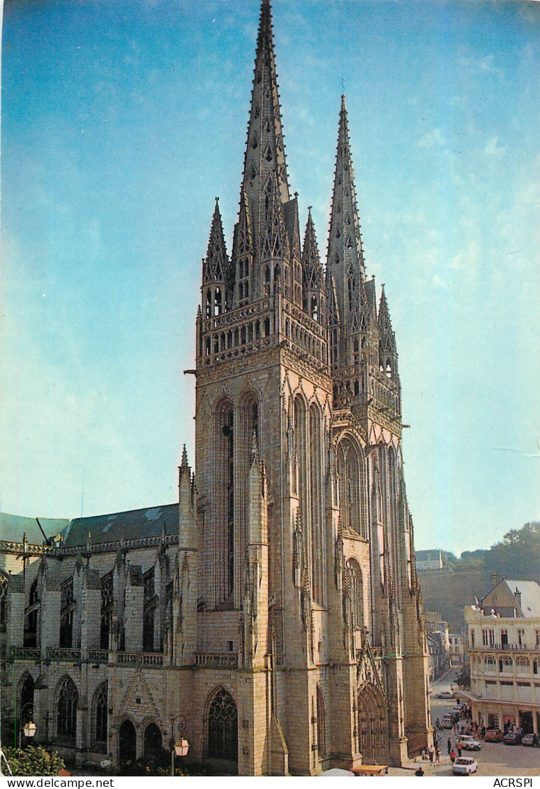 QUIMPER La Cathedrale Les Fleches 12(scan Recto Verso)MF2731 - Quimper
