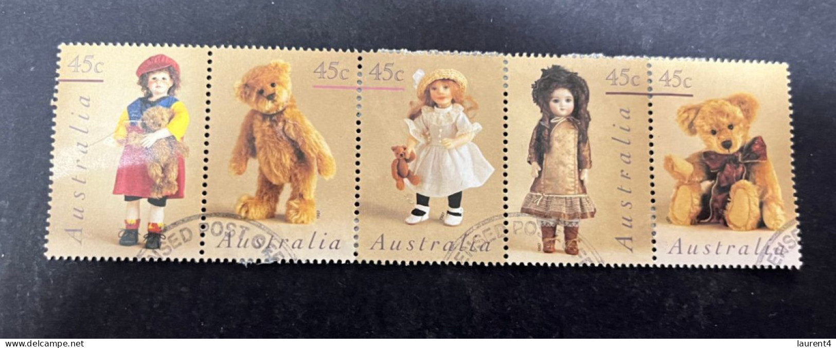 2-5-2024 (stamp) Austrlaia - Strip Of 5 5 Used Stamps (Dolls & Terddy Bears)  Ours En Peluche Et Poupées - Oblitérés