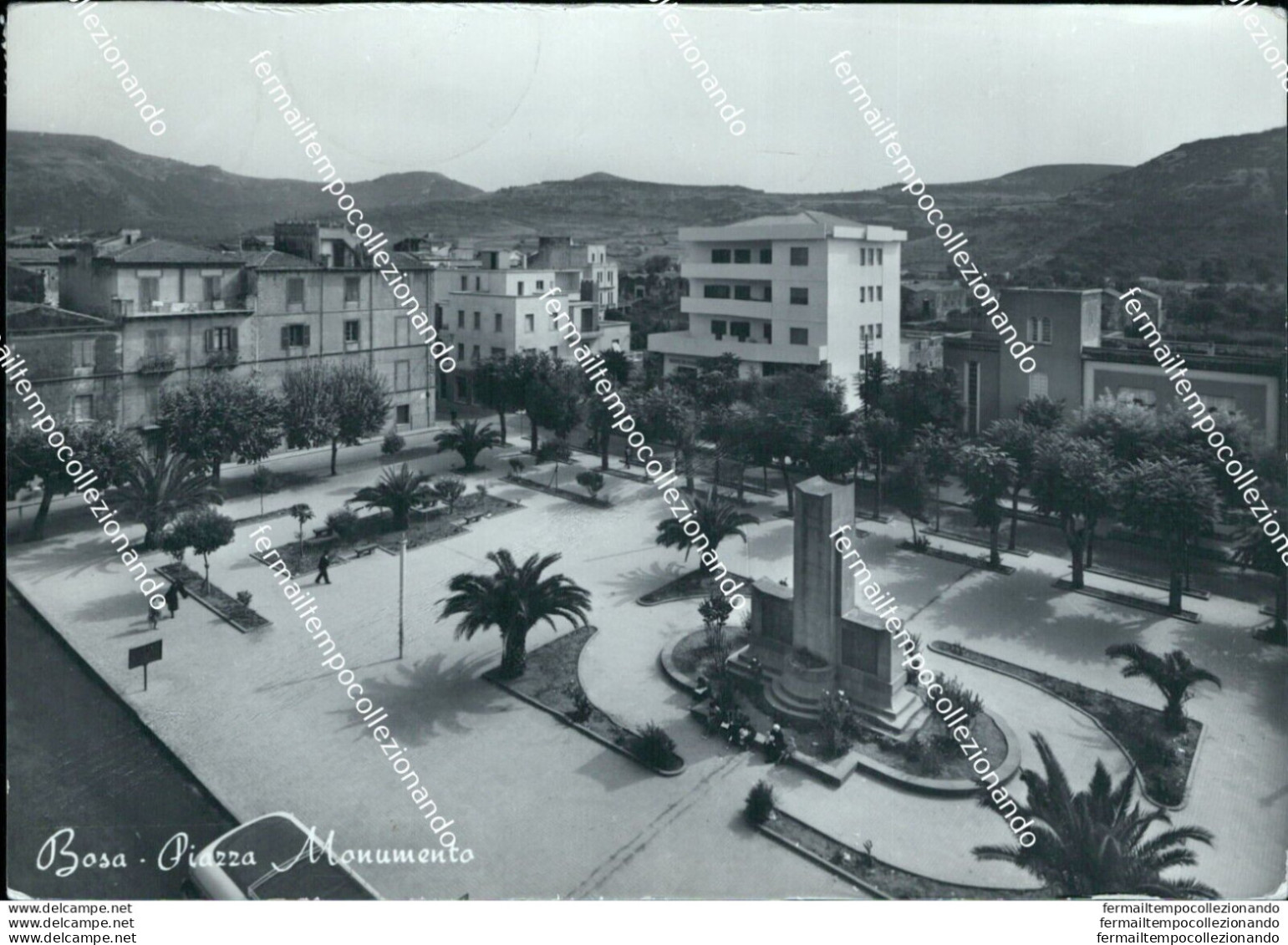 Bb25 Cartolina Bosa Piazza Monumento Oristano Sardegna - Oristano