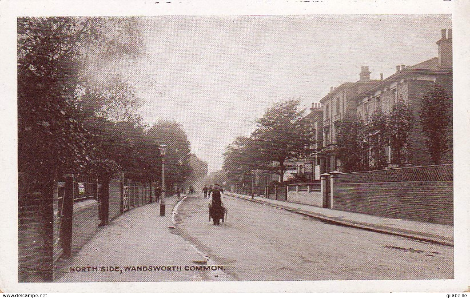 North Side  - WANDSWORTH COMMON - Surrey