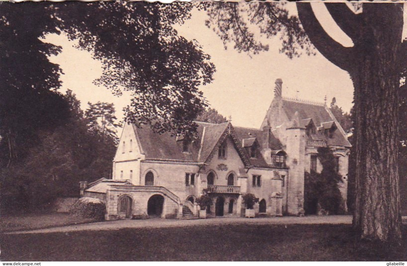 76  -  Abbaye De JUMIEGES - Ancienne Hostellerie Des Moines - Vue Prise Du Parc - Jumieges