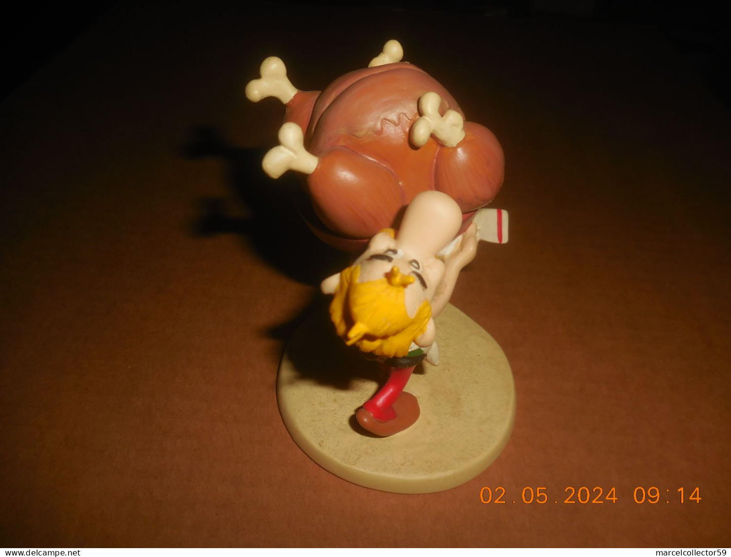 Figurine Astérix - Rare Scéne Offerte Par Atlas Pour Les Abonnés (astérix Cuisine) Be - Asterix & Obelix