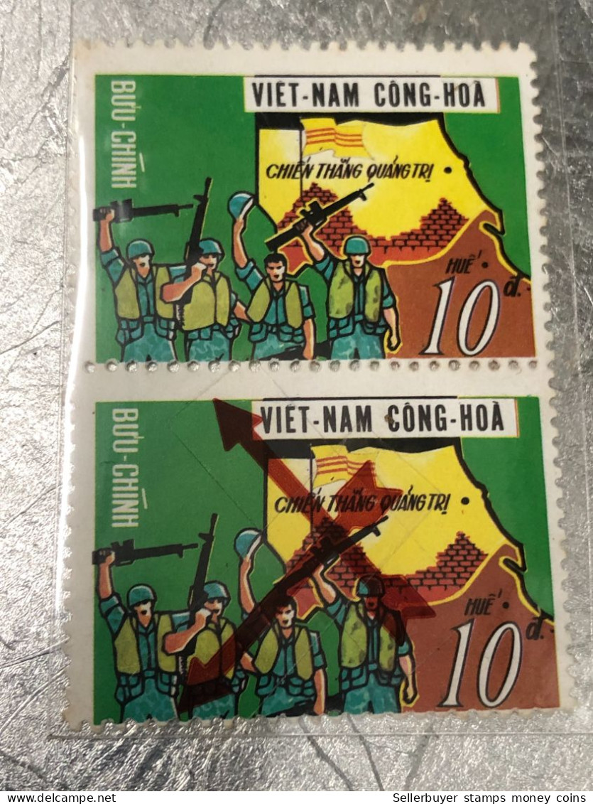 VIET NAM SOUTH STAMPS (ERROR Printed  Deviate 1972-10DONG )2 STAMPS Vyre Rare - Vietnam