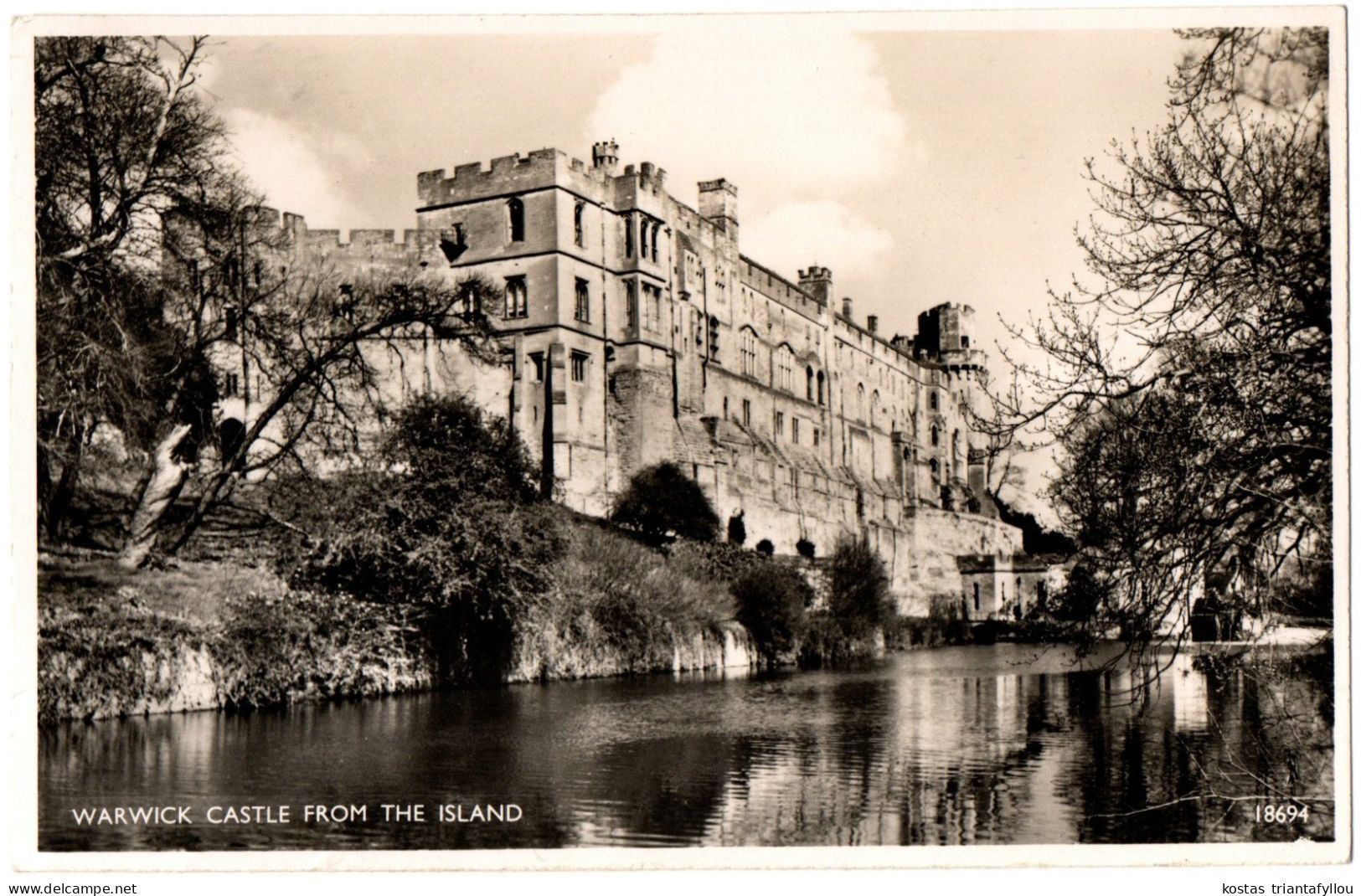 1.10.7 ENGLAND, WARWICK CASTLE FROM THE ISLAND, POSTCARD - Warwick