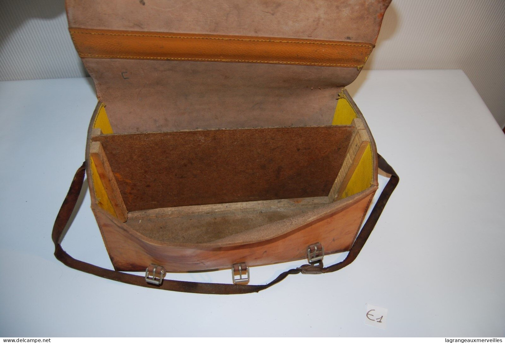 E1 Ancienne Malette En Cuir - Docteur - Administration - Métal - 40' 50' - Leather Goods 