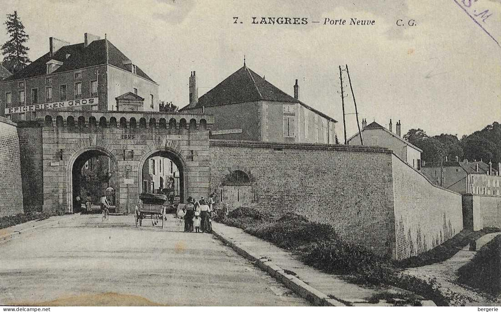 C/276                 52      Langres     -   Porte Neuve - Langres