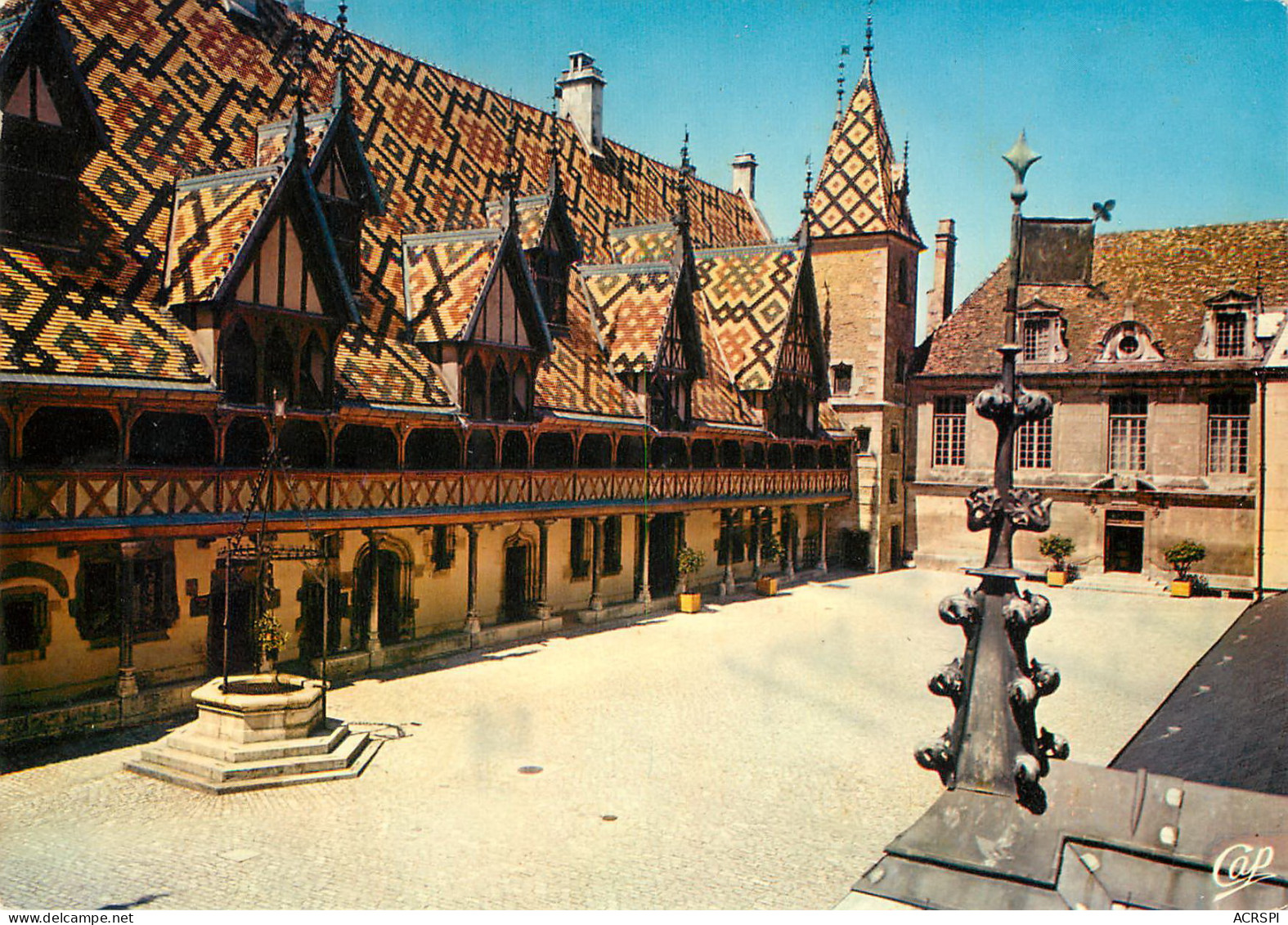 BEAUNE Hotel Dieu  Cour D Honneur Le Puit La Tour 21(scan Recto Verso)MF2793 - Beaune