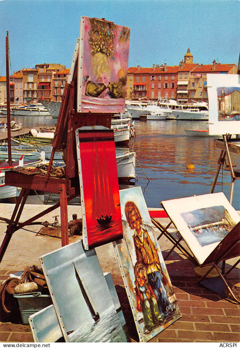 SAINT TROPEZ  Boutiques Et Terrasses Le Le Coin Des Artistes Sur Le Port  34 (scan Recto Verso)MF2794TER - Saint-Tropez
