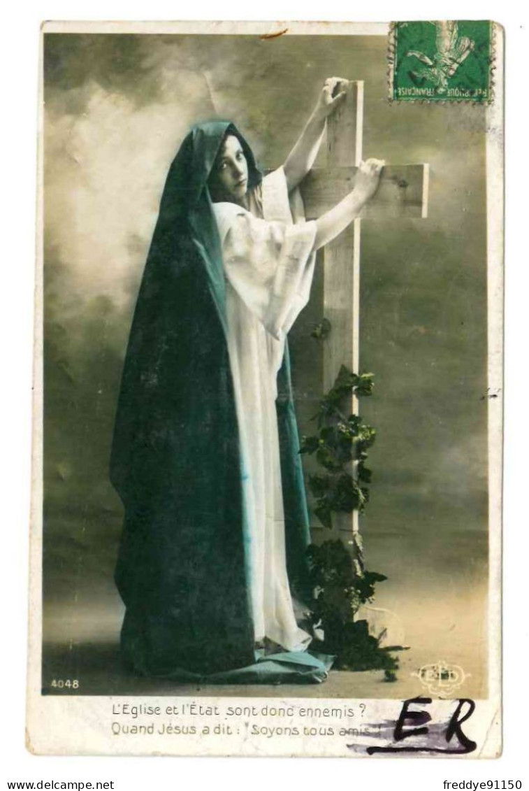 CPA Fantaisie Femme .  L'église Et L'Etat . 1907 - Frauen