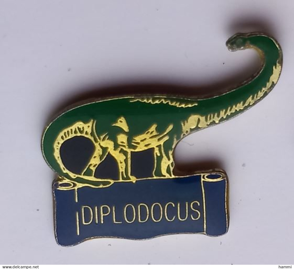 G278 Pin's Dinosaure Genre Diplodocus Achat Immédiat - Animals