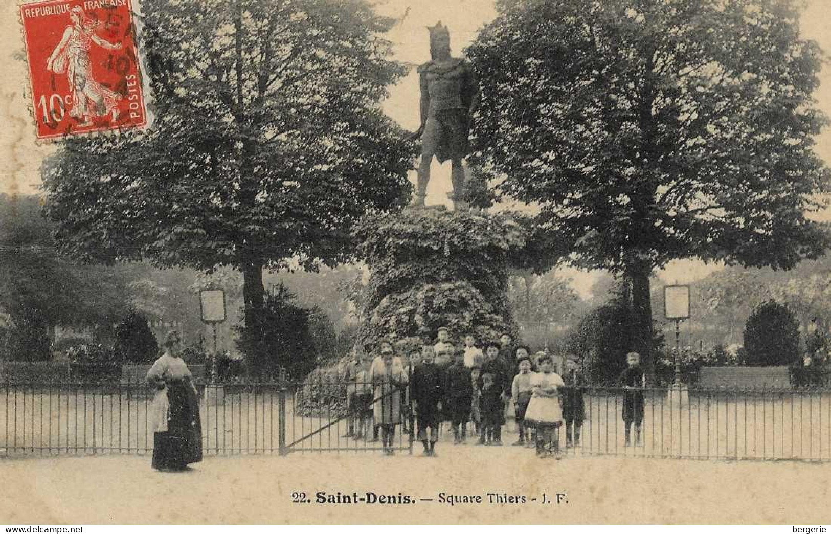 C/276            93    Saint-denis       -     Square Thiers - Saint Denis