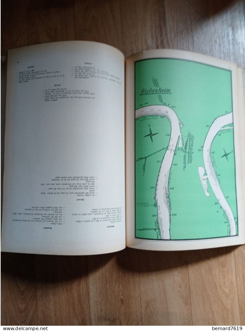 livre  -  le rhin guide pour la navigation et guide de pilotage du rhin  de rheinfelden a la mer - peniches - annee 1963
