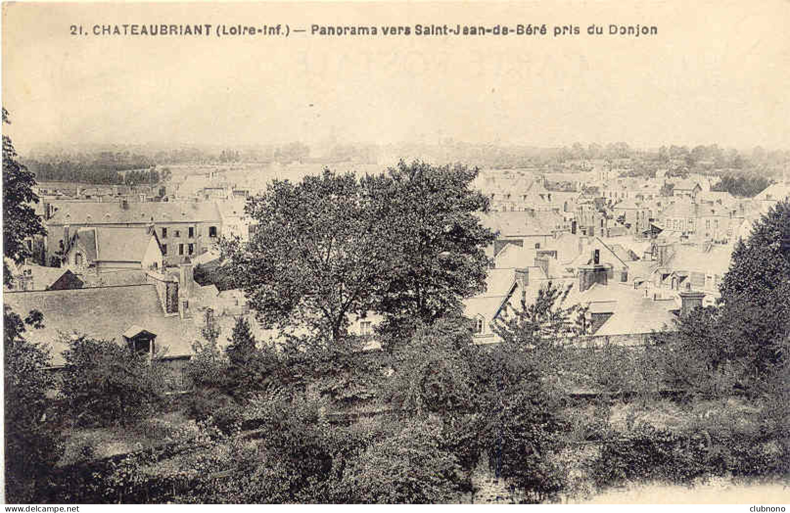 CPA - CHATEAUBRIANT - PANORAMA VERS ST JEAN DE BERE PRIS DU DONJON (BEAU CLICHE) - Châteaubriant