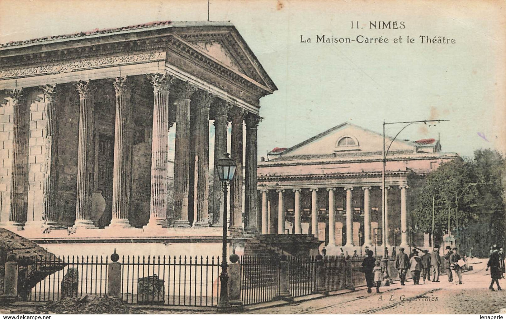 D8302 Nîmes La Maison Carrée - Nîmes