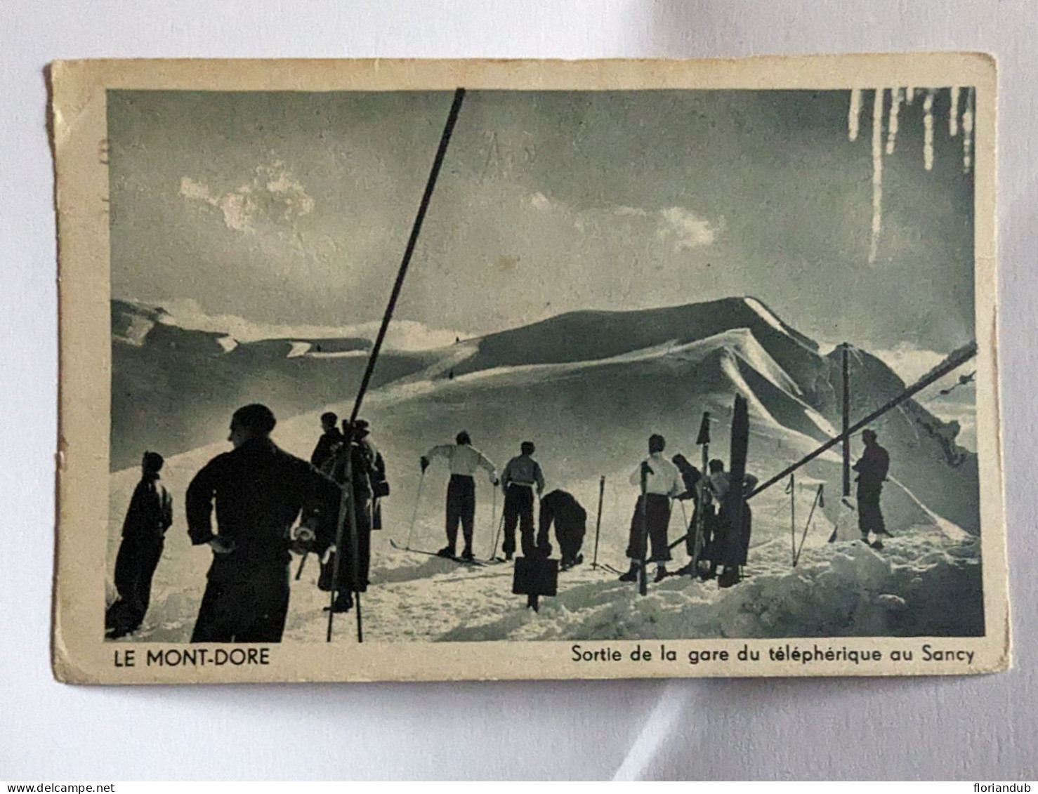 CPA - Ski Le Mont Dore Sortie De La Gare Du Téléphérique Au Sancy - Le Mont Dore