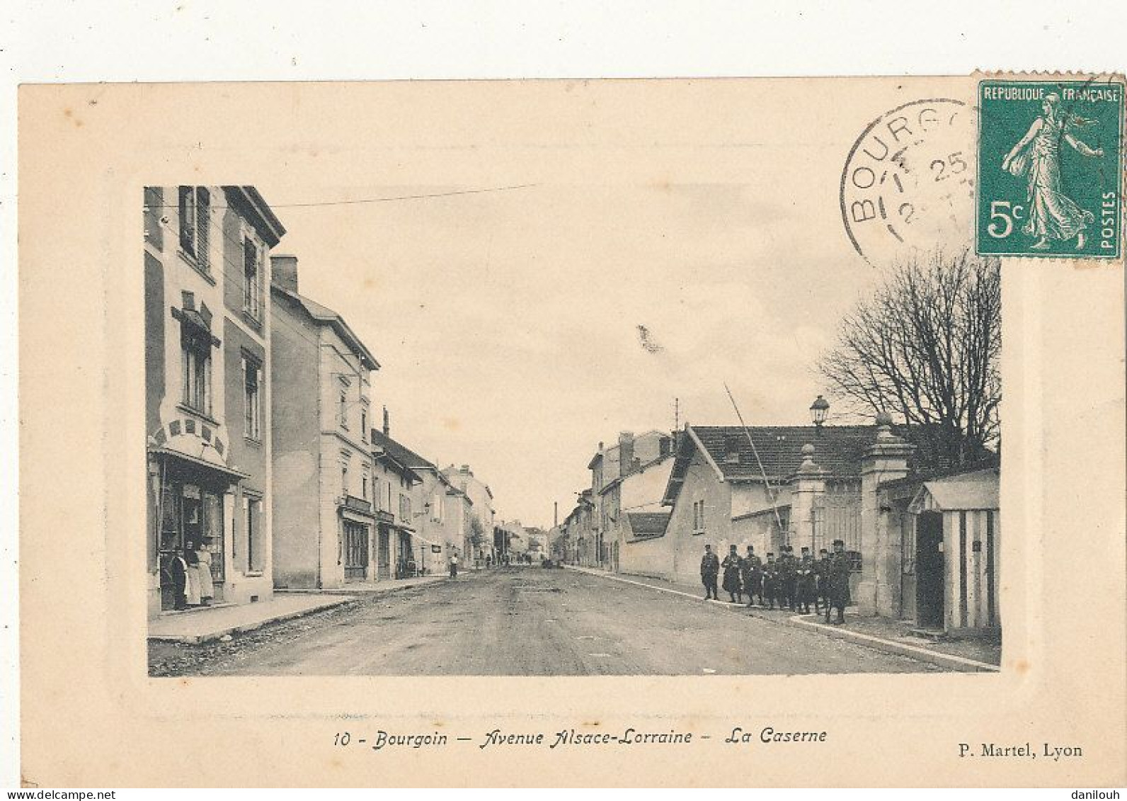 38 // BOURGOIN  Avenue Alsace Lorraine   LA CASERNE 10 - Bourgoin