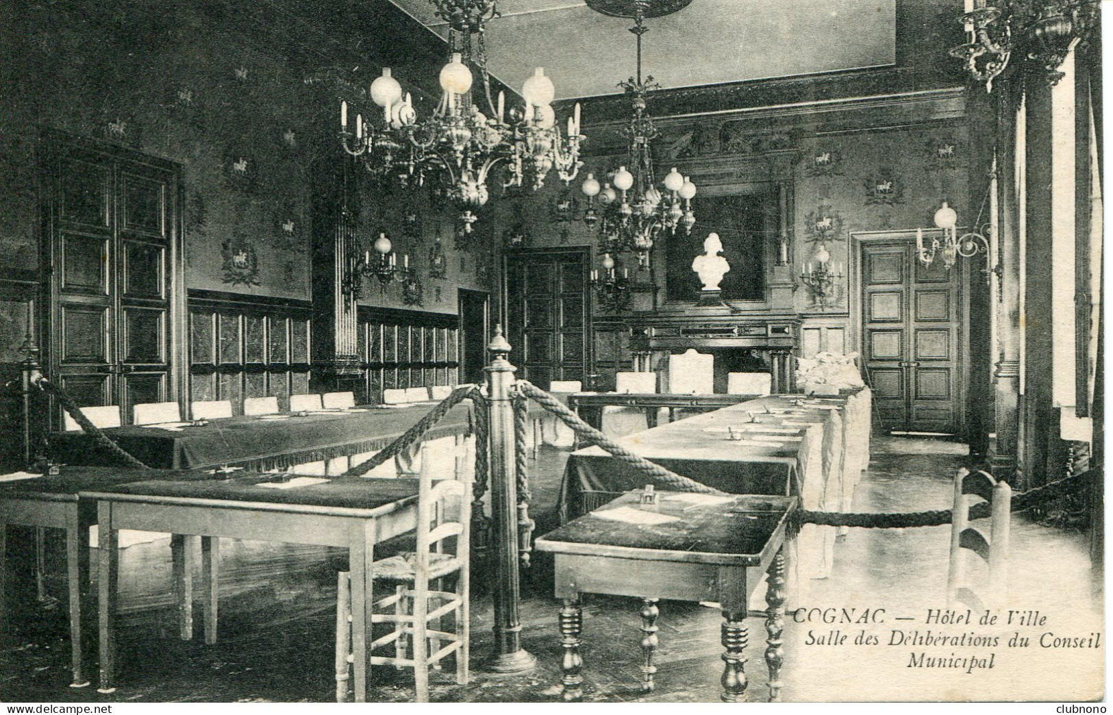 CPA - COGNAC - HOTEL DE VILLE - SALLE DES DELIBERATIONS DU CONSEIL MUNICIPAL (1945) - Cognac