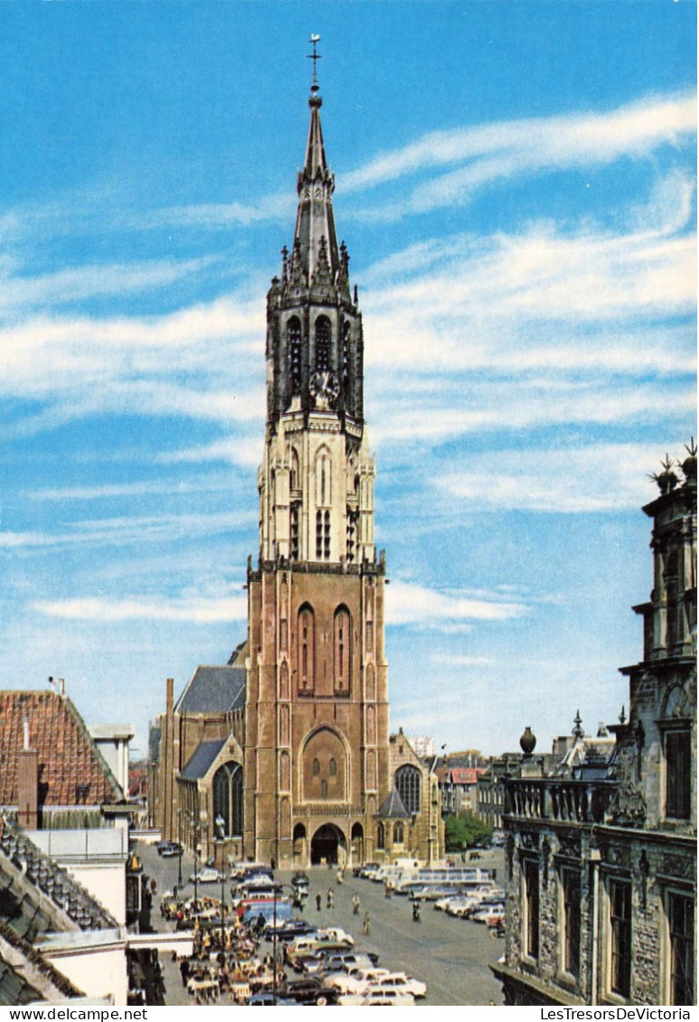 PAYS-BAS - Delft - Markt Met Nieuwe Kerk - Vue Sur Une église - Voiture - Vue Générale - Animé - Carte Postale - Delft
