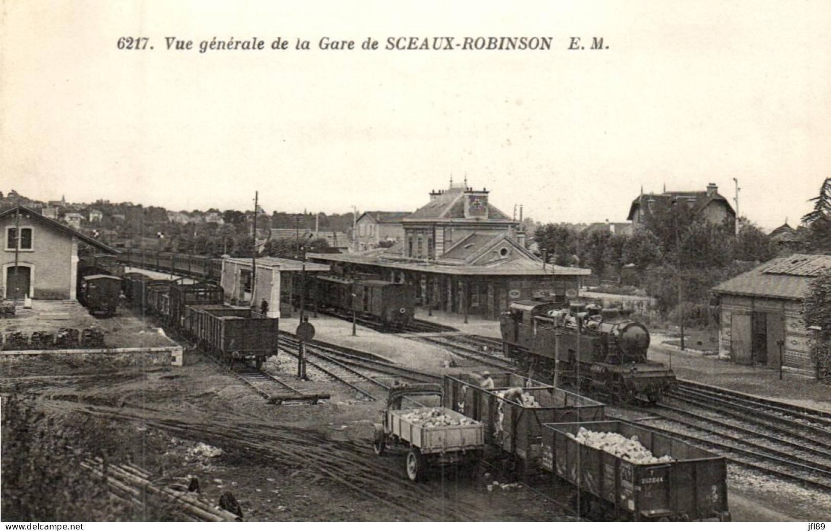 France > [92] Hauts De Seine > Sceaux-Robinson - La Gare - Trains - 15025 - Sceaux