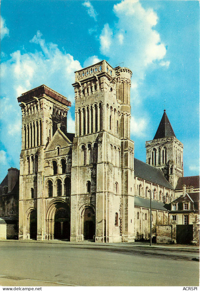 CAEN Abbaye Aux Dames Eglise De La Trinite Vue D Ensemble Du Sud Ouest 3 (scan Recto Verso)ME2687 - Caen