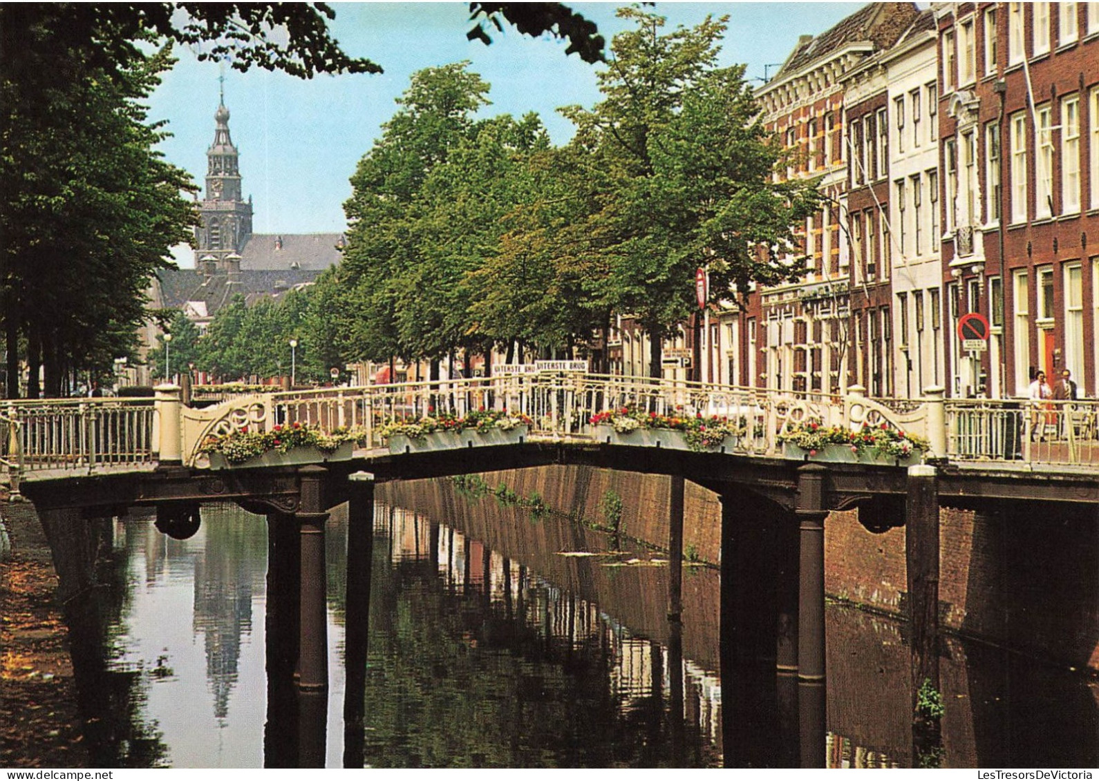 PAYS-BAS - Gouda/Holland - Westhaven - Gracht Aan Weersziden - Geflankeerd Door Mooie Gebouwen Met - Carte Postale - Gouda