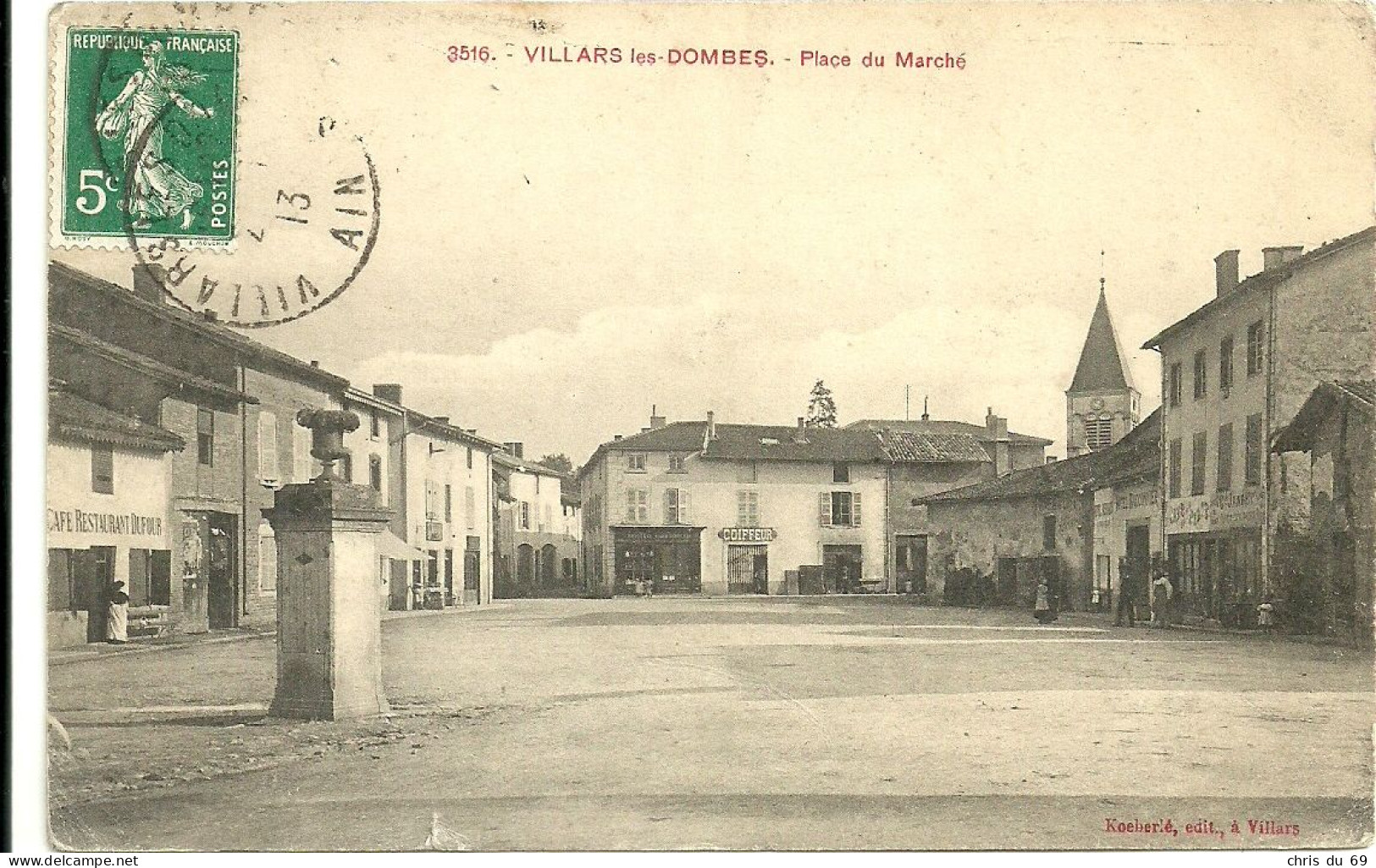 Villars Les Dombes Place Du Marche - Villars-les-Dombes