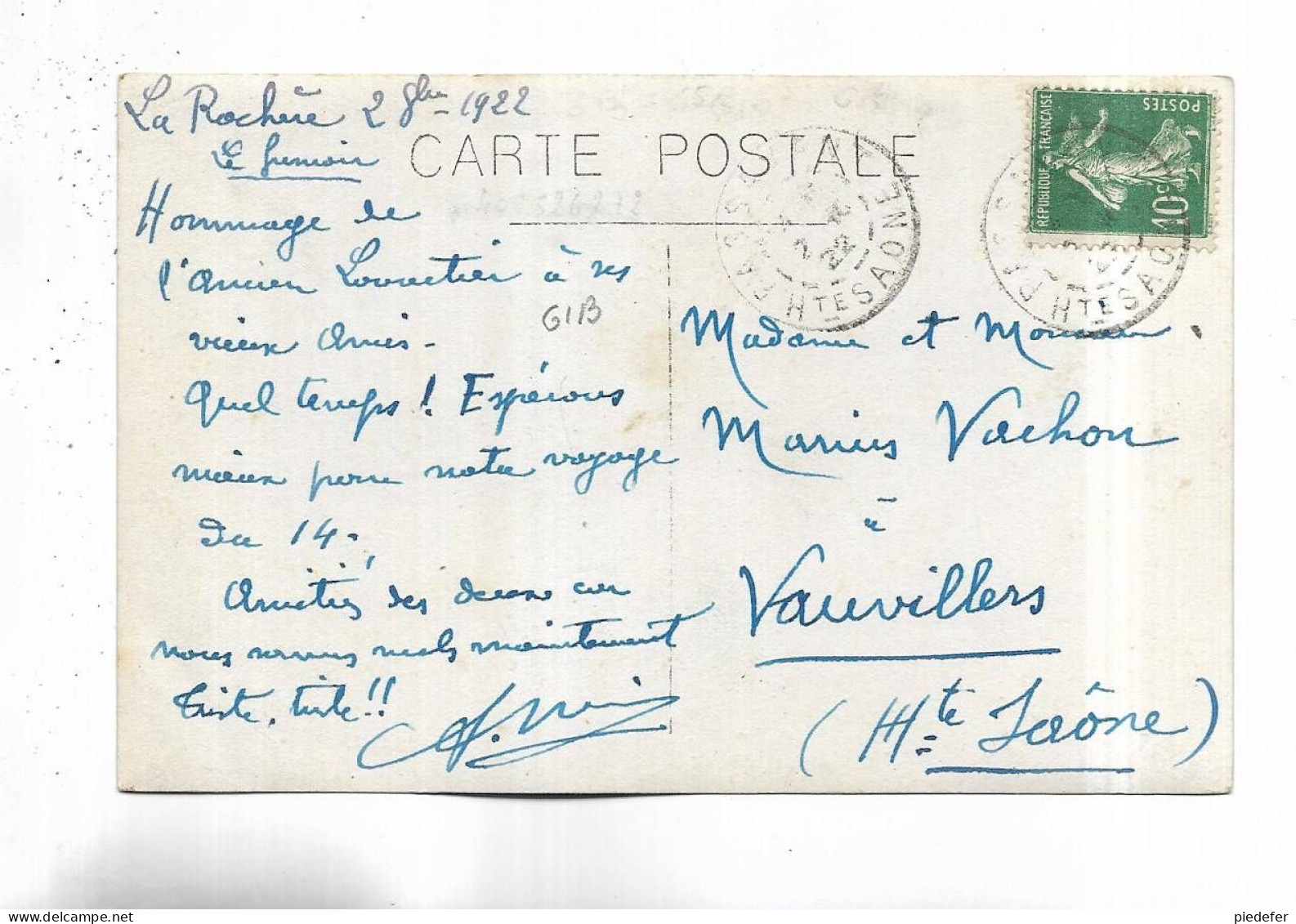 70 -  Carte-photo Non Titrée Mais écrite De LA ROCHERE - La Place. Présentoir De Diverses Armes - Sonstige & Ohne Zuordnung