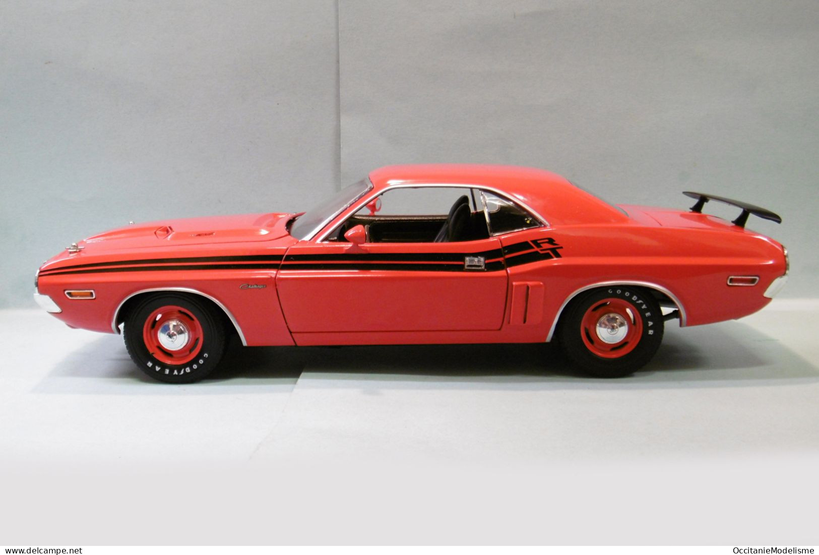 Greenlight - DODGE CHALLENGER R/T 1971 rouge réf. 13631 Neuf 1/18