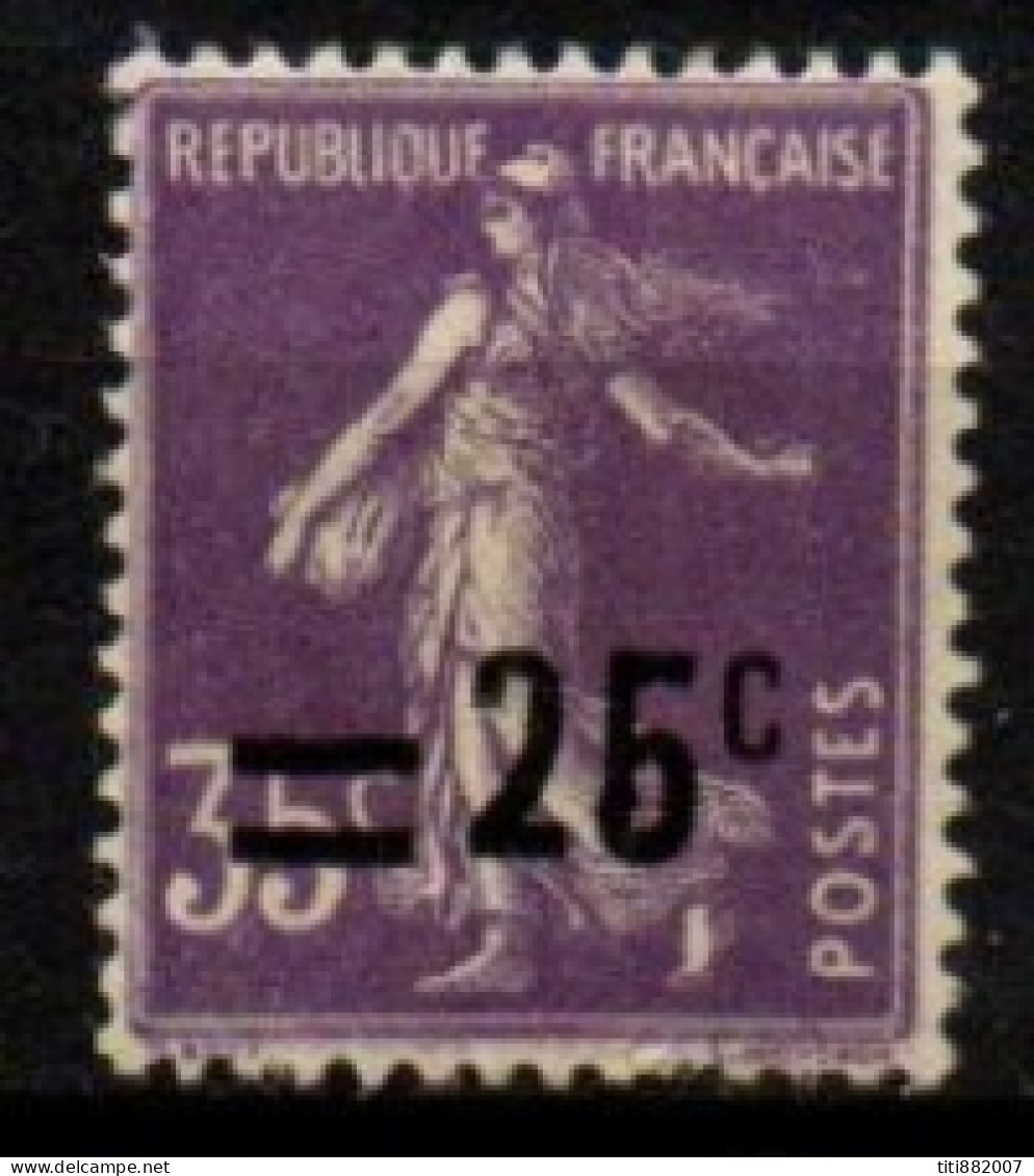 FRANCE    -   1926 .   Y&T N° 218b *.  Boucle Du 5 Fermée.  Cote 40 Euros - Ungebraucht