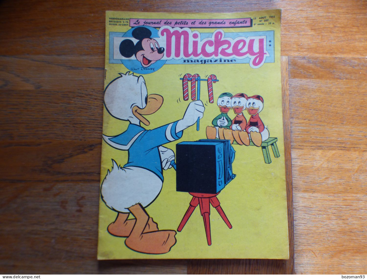 JOURNAL MICKEY BELGE  N° 307 Du  23/08/1956  COVER DONALD ET SES NEVEUX  + DAVY CROCKETT - Journal De Mickey