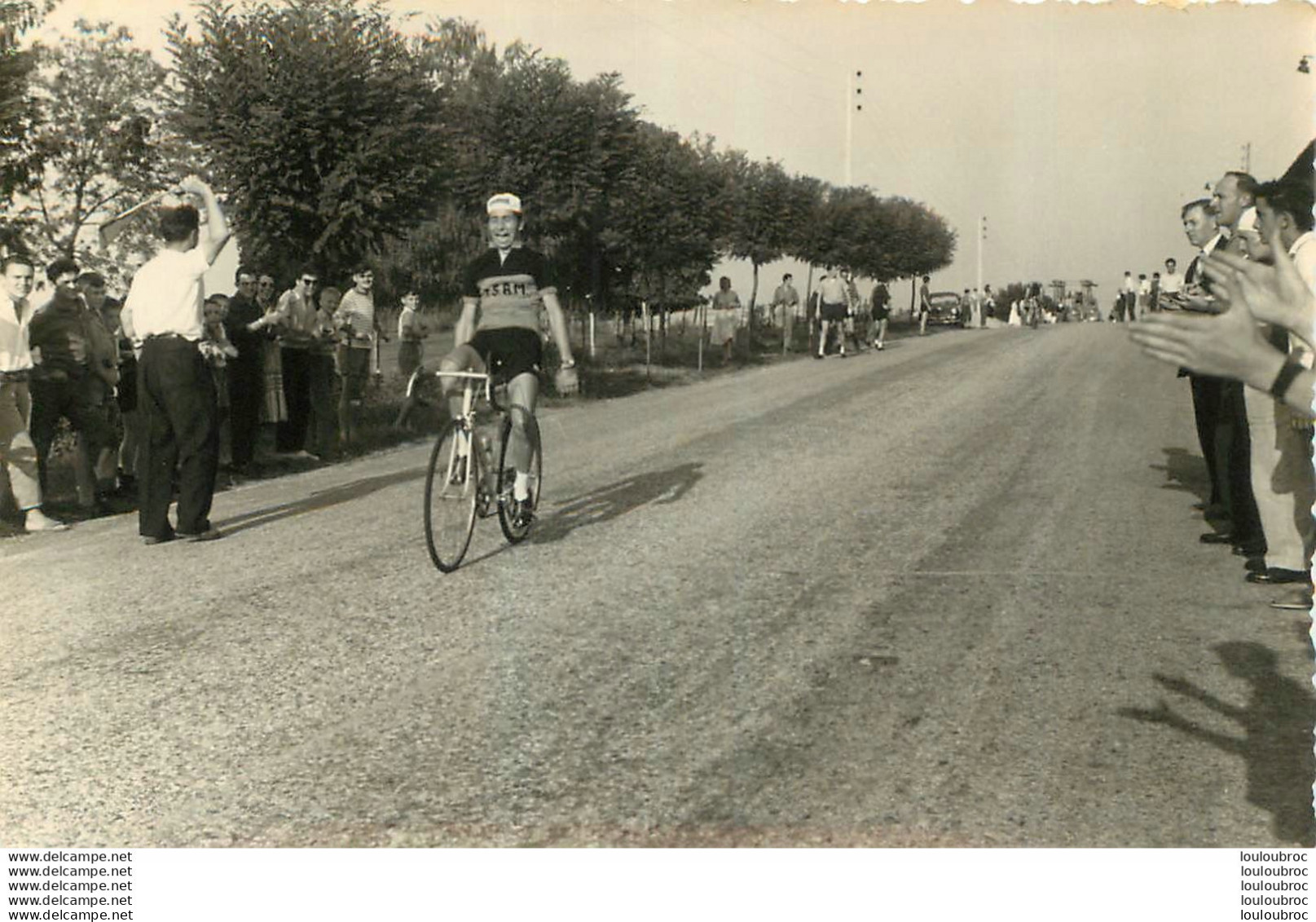 COURSE CYCLISTE 1967  LES ABRETS  ET ALENTOURS ISERE PHOTO ORIGINALE FAURE LES ABRETS  11 X 8 CM R24 - Cyclisme