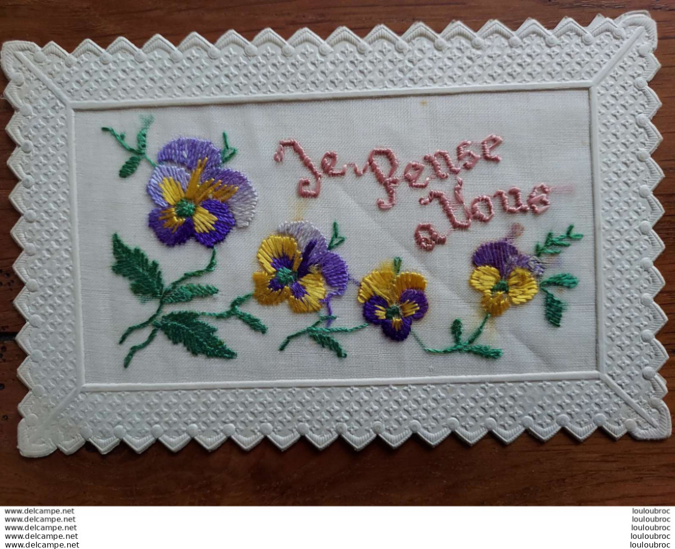 JE PENSE A VOUS  CARTE BRODEE - Embroidered