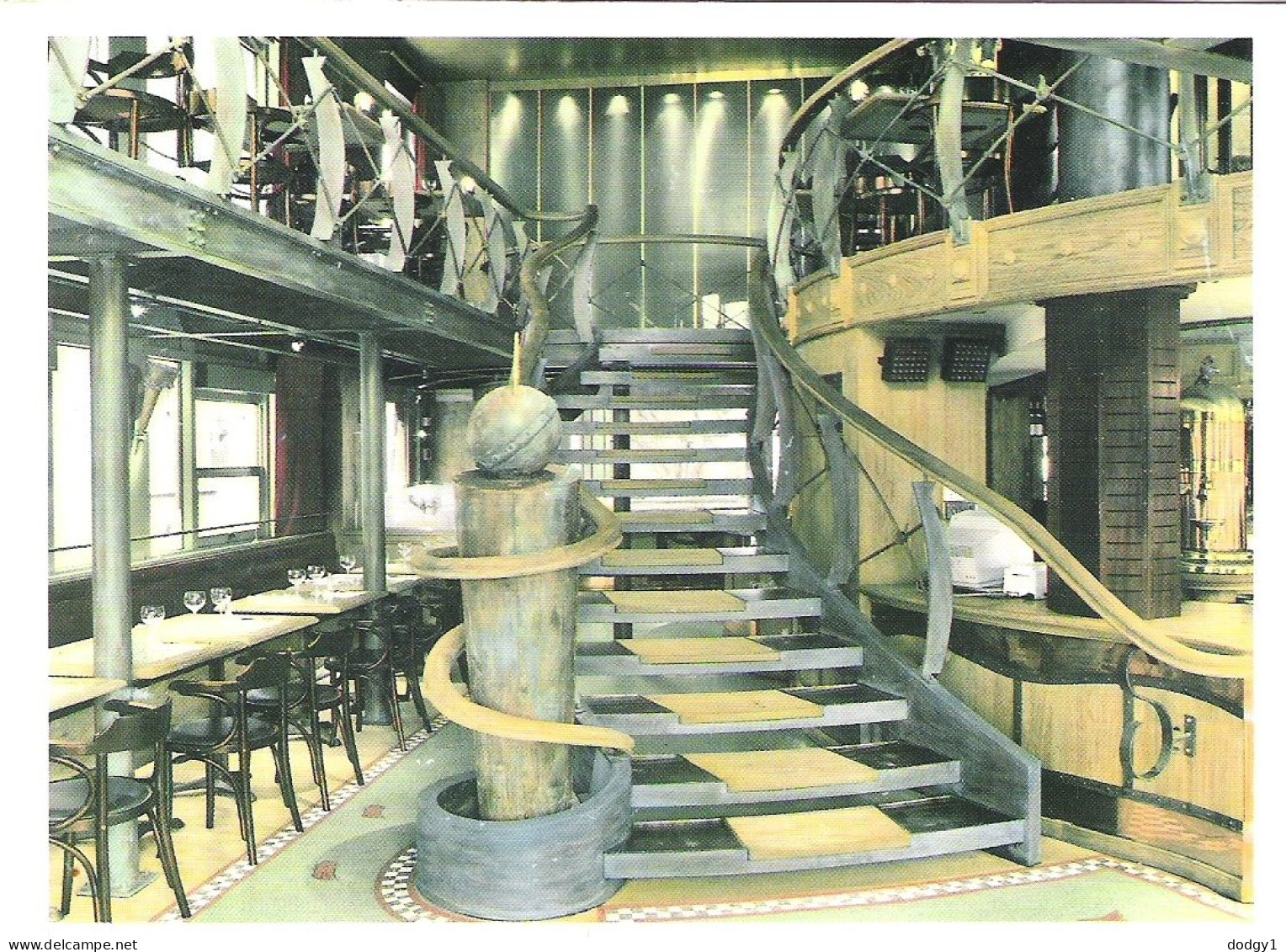 DOCKS CAFE, ANTWERP, BELGIUM. USED POSTCARD Ms8 - Hotels & Restaurants