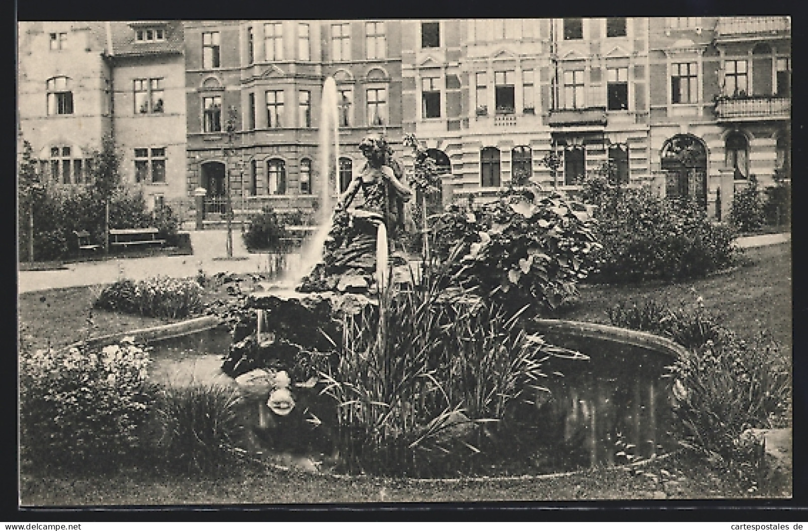 AK Dessau, Der Frinkbrunnen  - Dessau