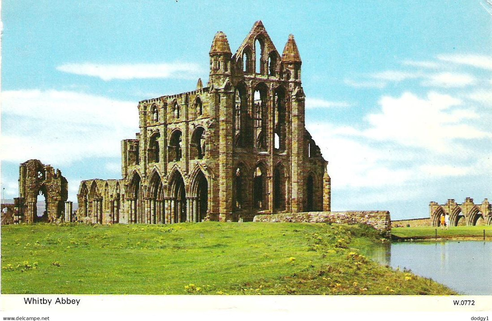 WHITBY ABBEY, WHITBY, YORKSHIRE, ENGLAND. USED POSTCARD Ms9 - Whitby