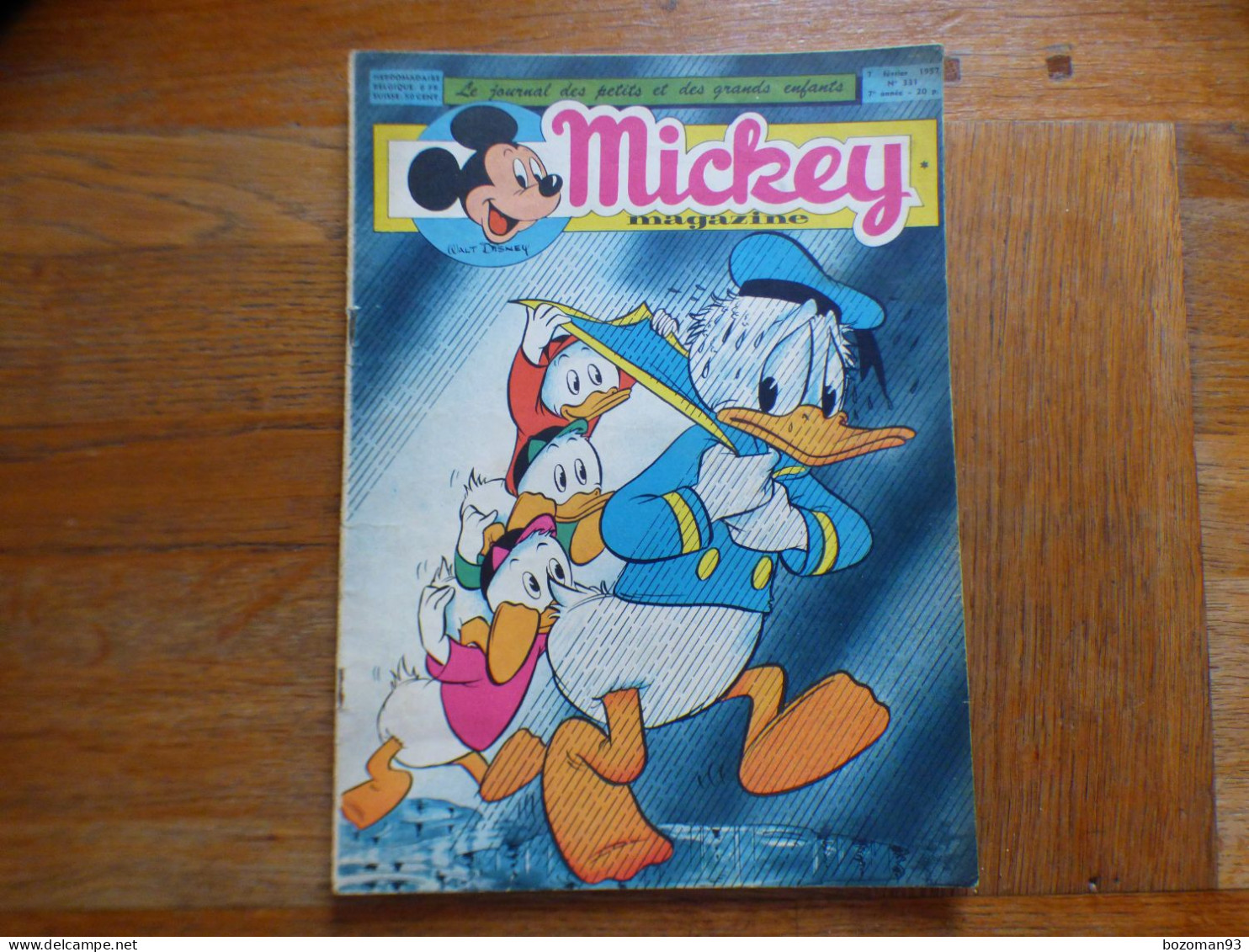 JOURNAL MICKEY BELGE  N° 331 Du  07/02/1957  COVER DONALD ET SES NEVEUX + LA FLECHE NOIRE - Journal De Mickey