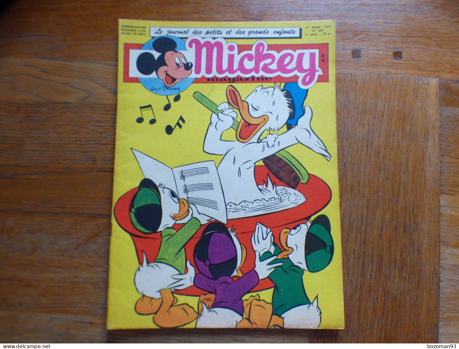 JOURNAL MICKEY BELGE  N° 336  Du  14/03/1957  COVER DONALD ET SES NEVEUX + LA FLECHE NOIRE - Journal De Mickey