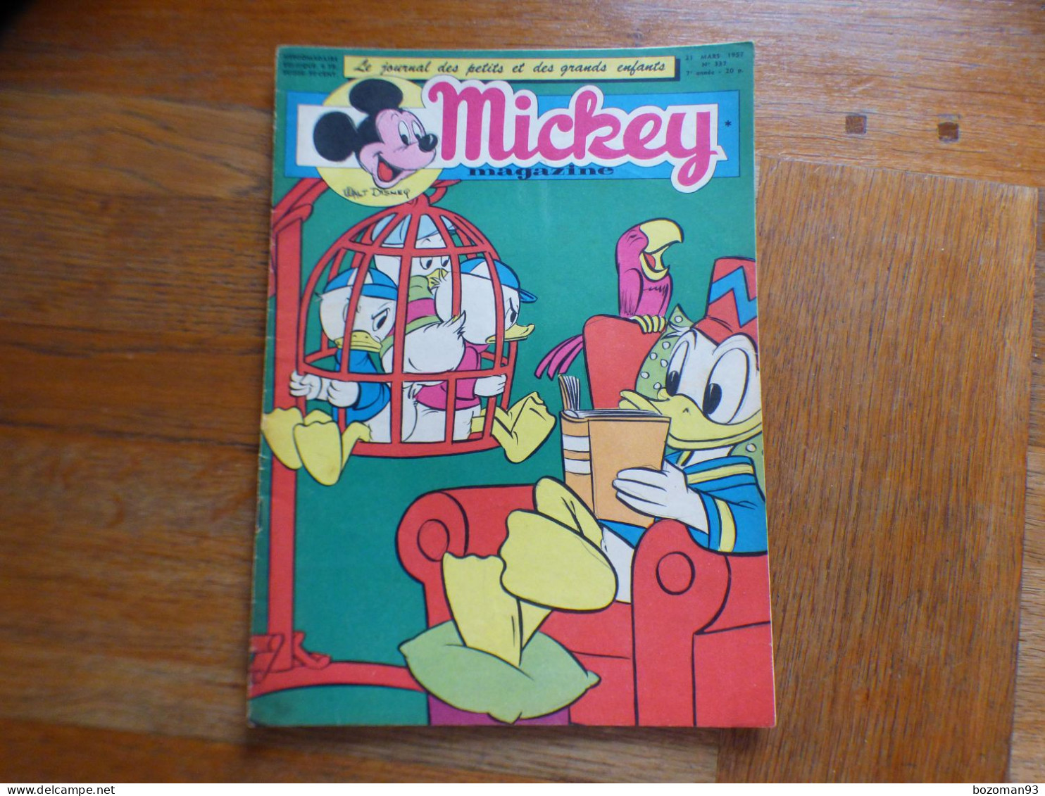 JOURNAL MICKEY BELGE  N° 337  Du  21/03/1957  COVER DONALD ET SES NEVEUX + LA FLECHE NOIRE - Journal De Mickey