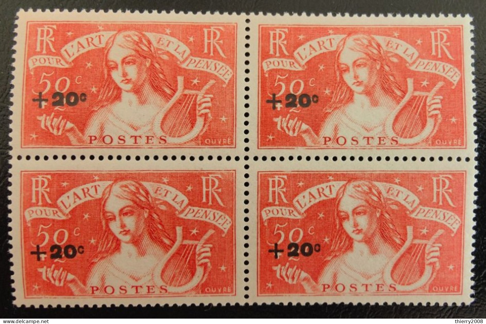 N° 329  Neuf ** Gomme D'Origine En Bloc De 4  TB - Unused Stamps