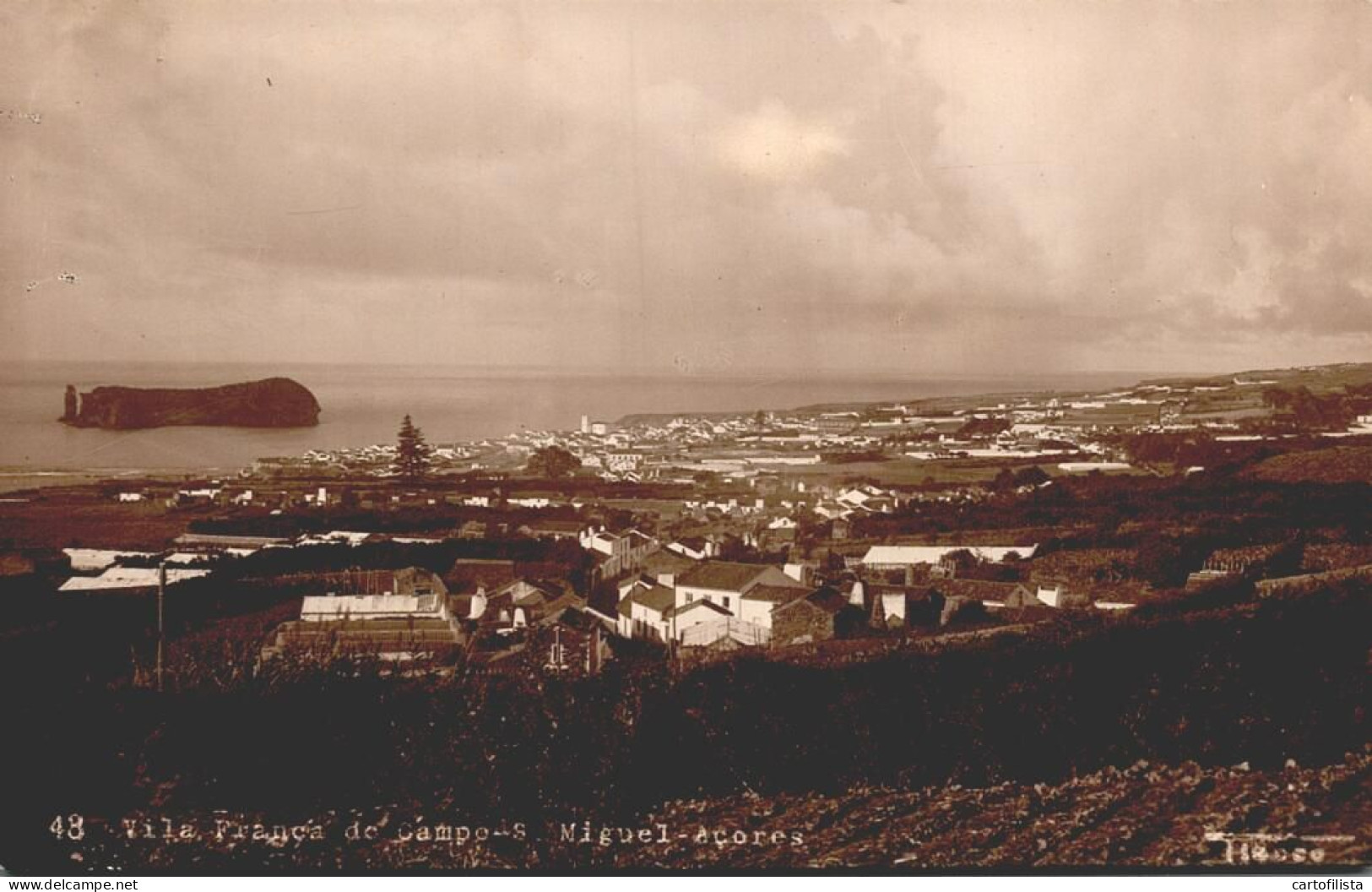 AÇORES, S. MIGUEL - Vista Geral De Vila Franca Do Campo  (2 Scans) - Açores