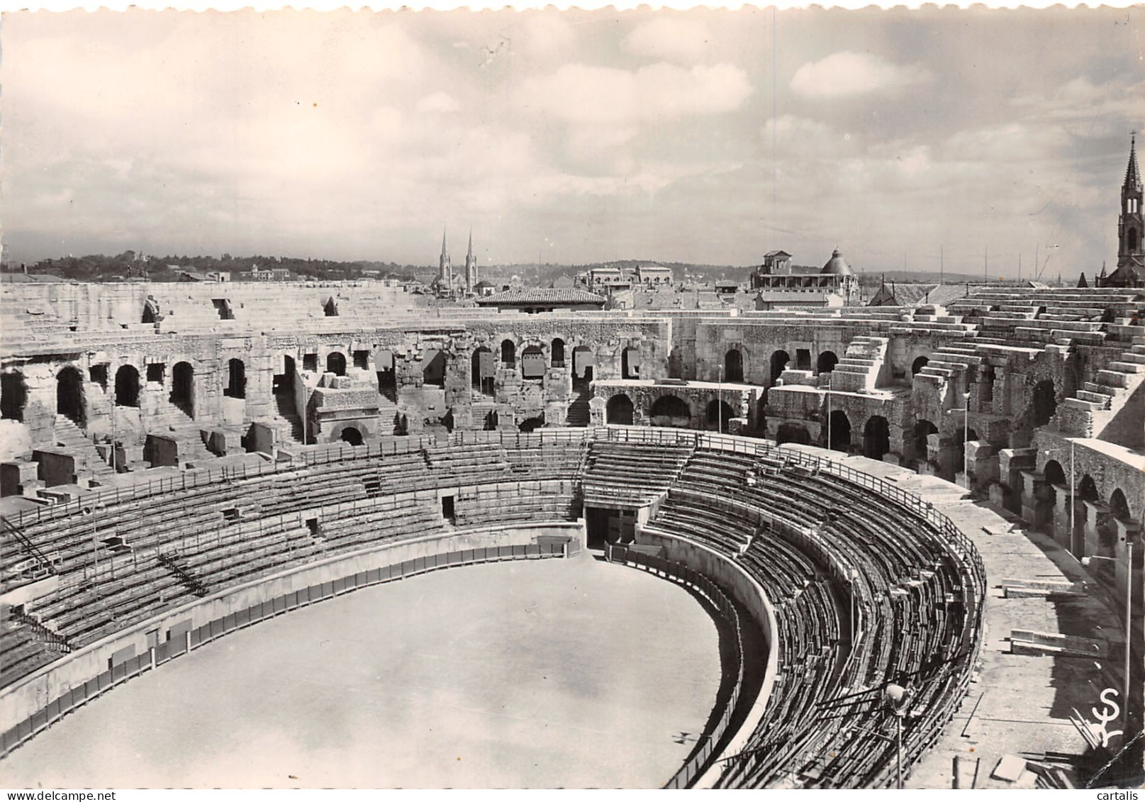 30-NIMES-N°C4082-A/0391 - Nîmes