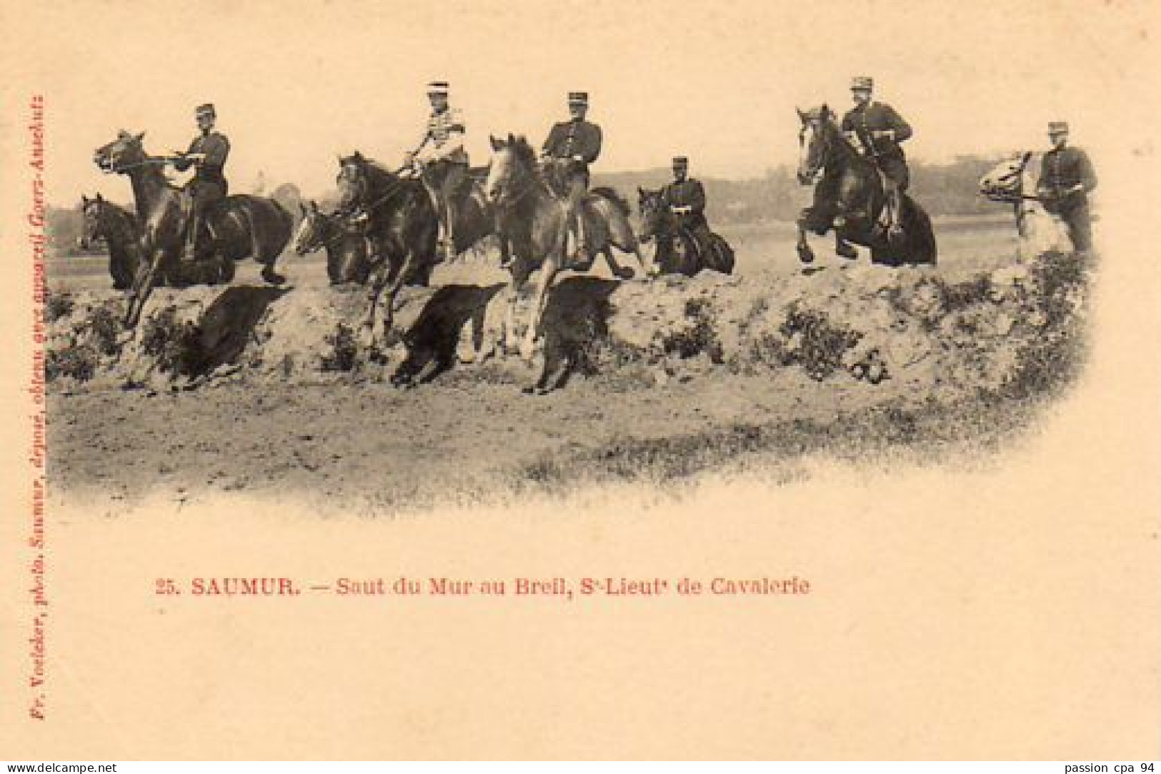 S18-036 Saumur - Saut Du Mur Au Breil. Ss-Lieut De Cavalerie - Saumur