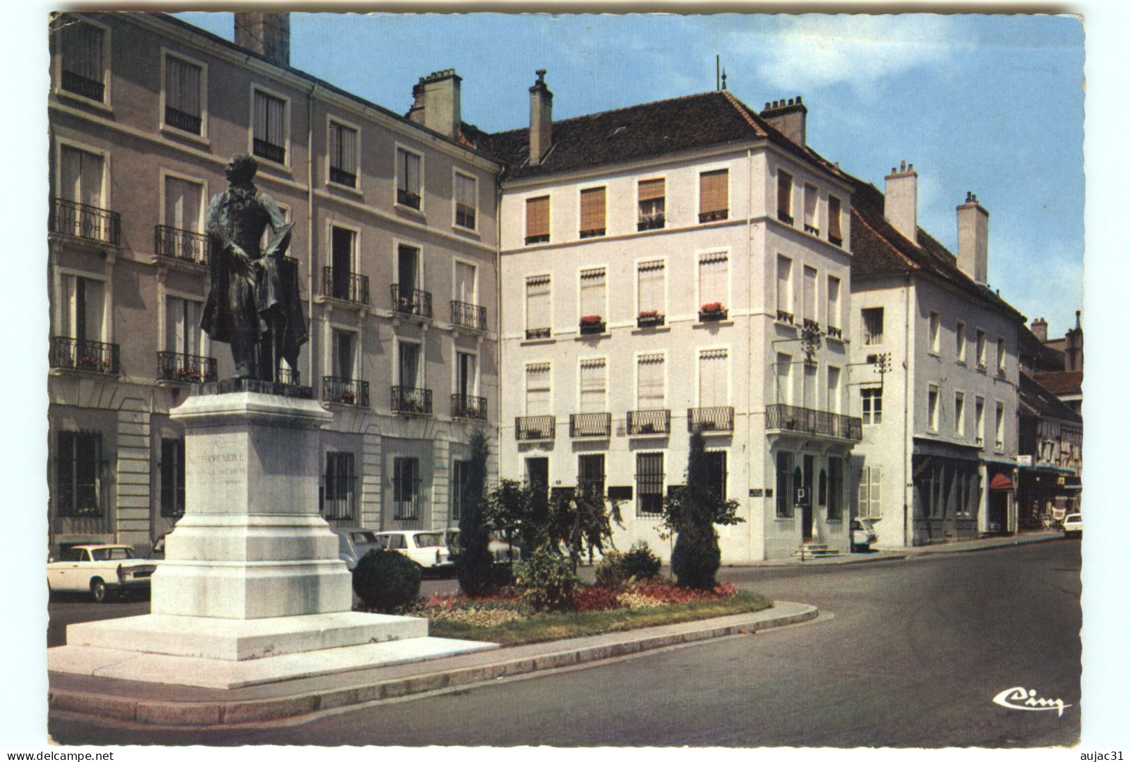 Dép 71 - Chalon Sur Saone - Place De Port Villiers - Statue De Nicéphore-Niepce Inventeur De La Photographie - état - Chalon Sur Saone