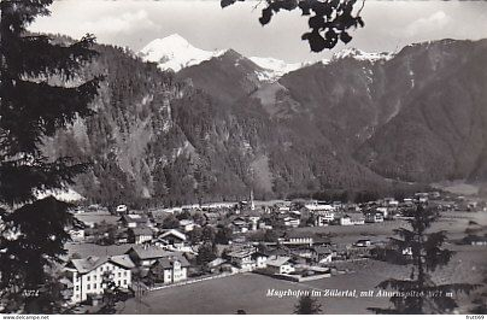 AK 216213 AUSTRIA - Zillertal - Mayrhofen Mit Ahornspitze - Zillertal