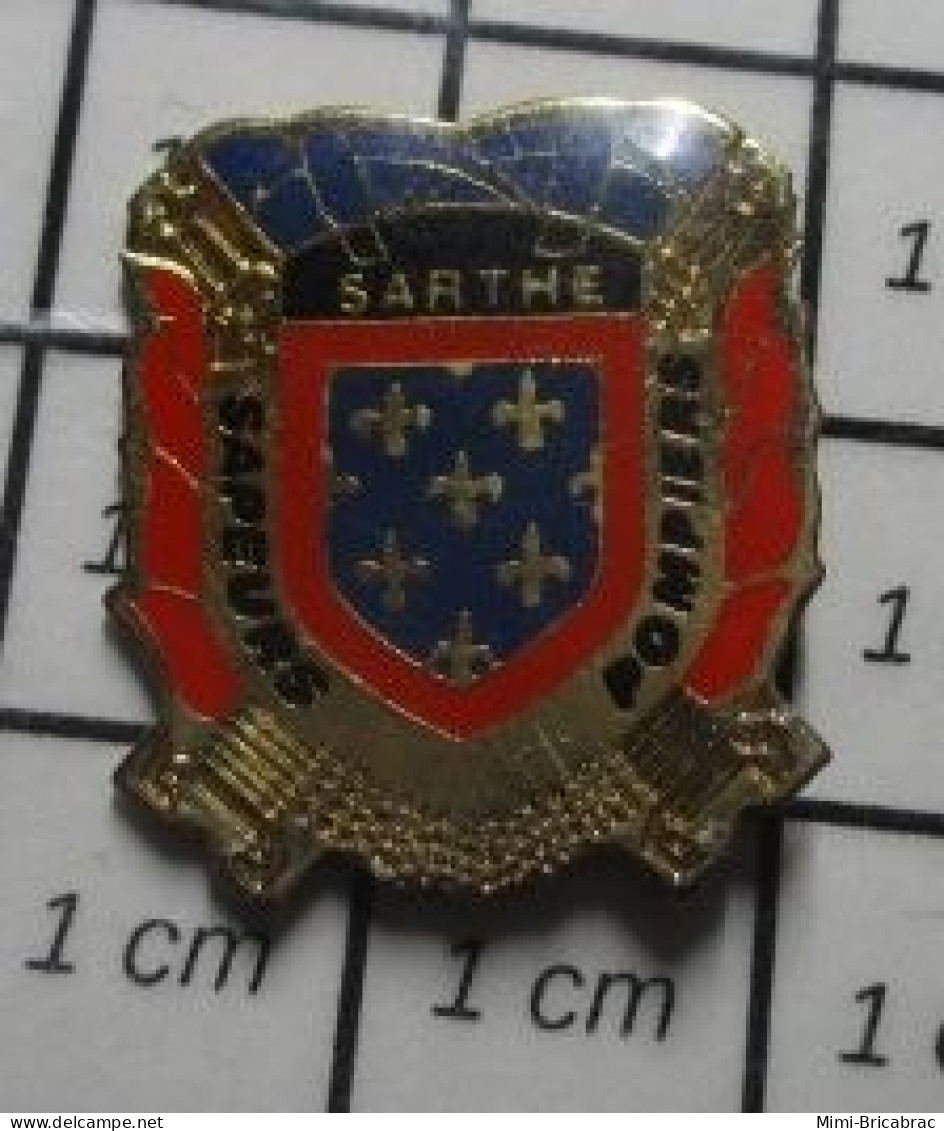 3617 Pin's Pins / Beau Et Rare / POMPIERS / SAPEURS POMPIERS DE LA SARTHE BLASON ECUSSON ARMOIRIES - Firemen