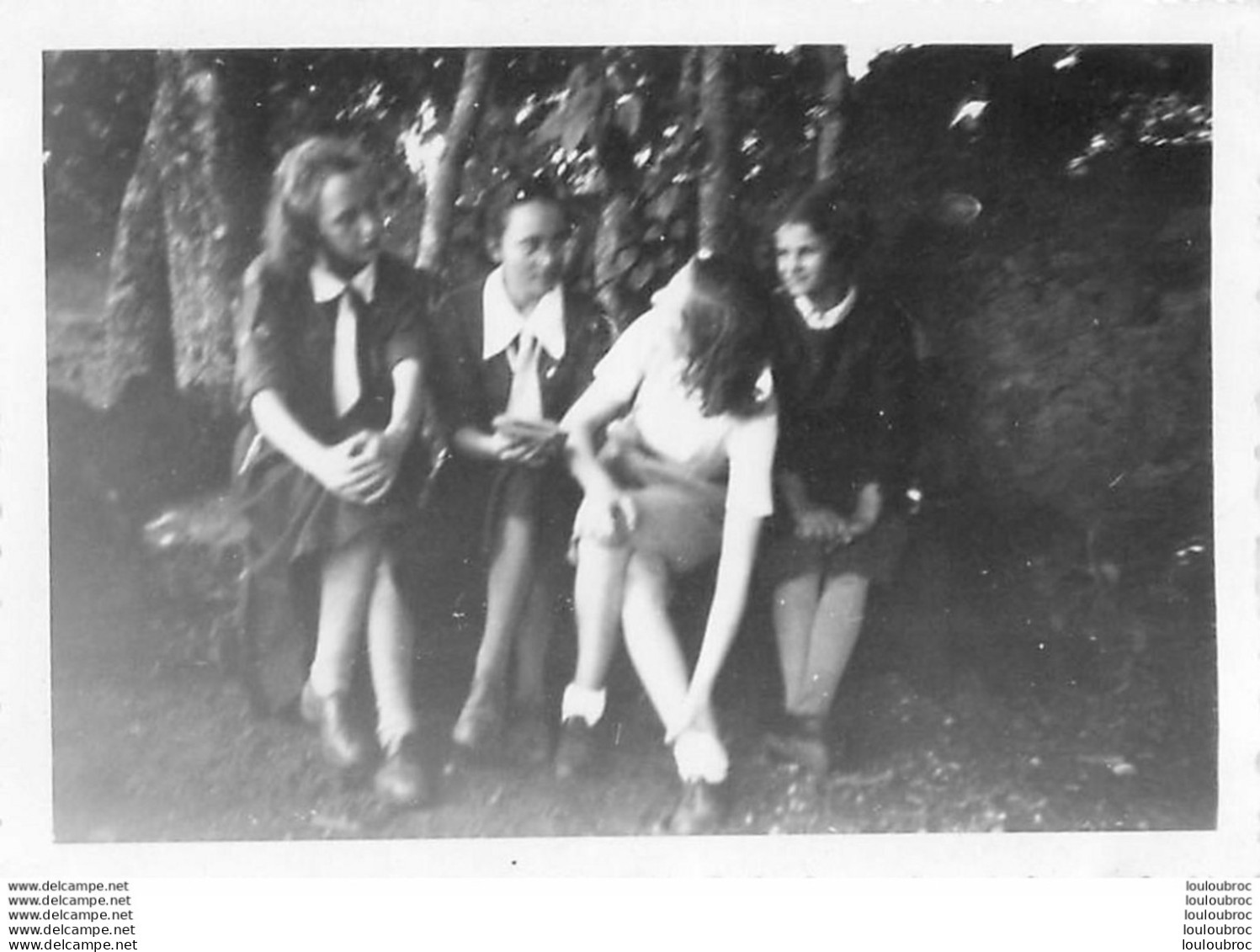 PHOTO GROUPE DE FEMMES SCOUTS 1939 FORMAT 8.50 X 6 CM - Movimiento Scout