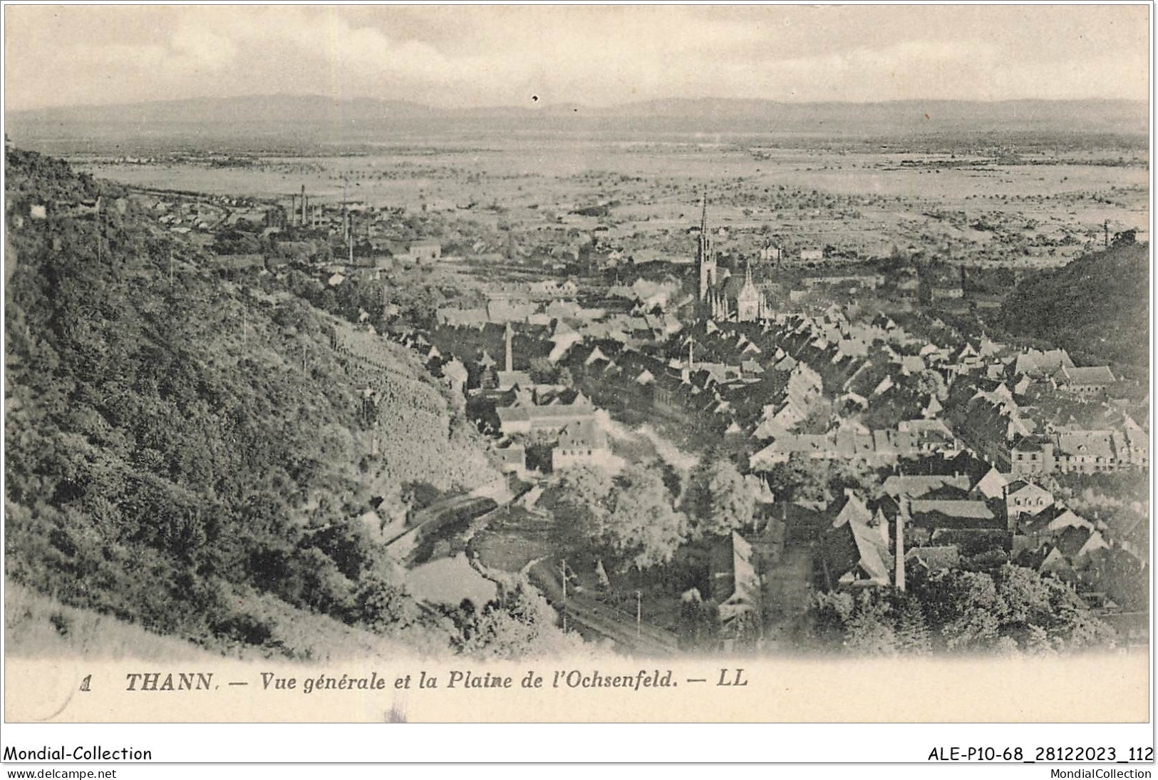 ALE2P10-68-0357 - THANN - Vue Générale Et La Plaine De L'ochsenfeld  - Thann