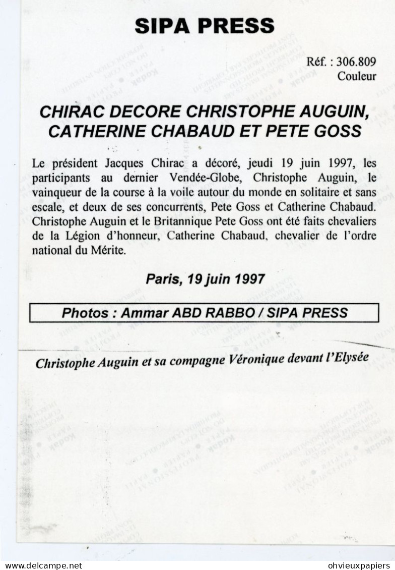 4   PHOTOS DE PRESSE . LE NAVIGATEUR CHRISTOPHE AUGUIN  Vendée  Globe1997  SIPA  PRESS - Sports