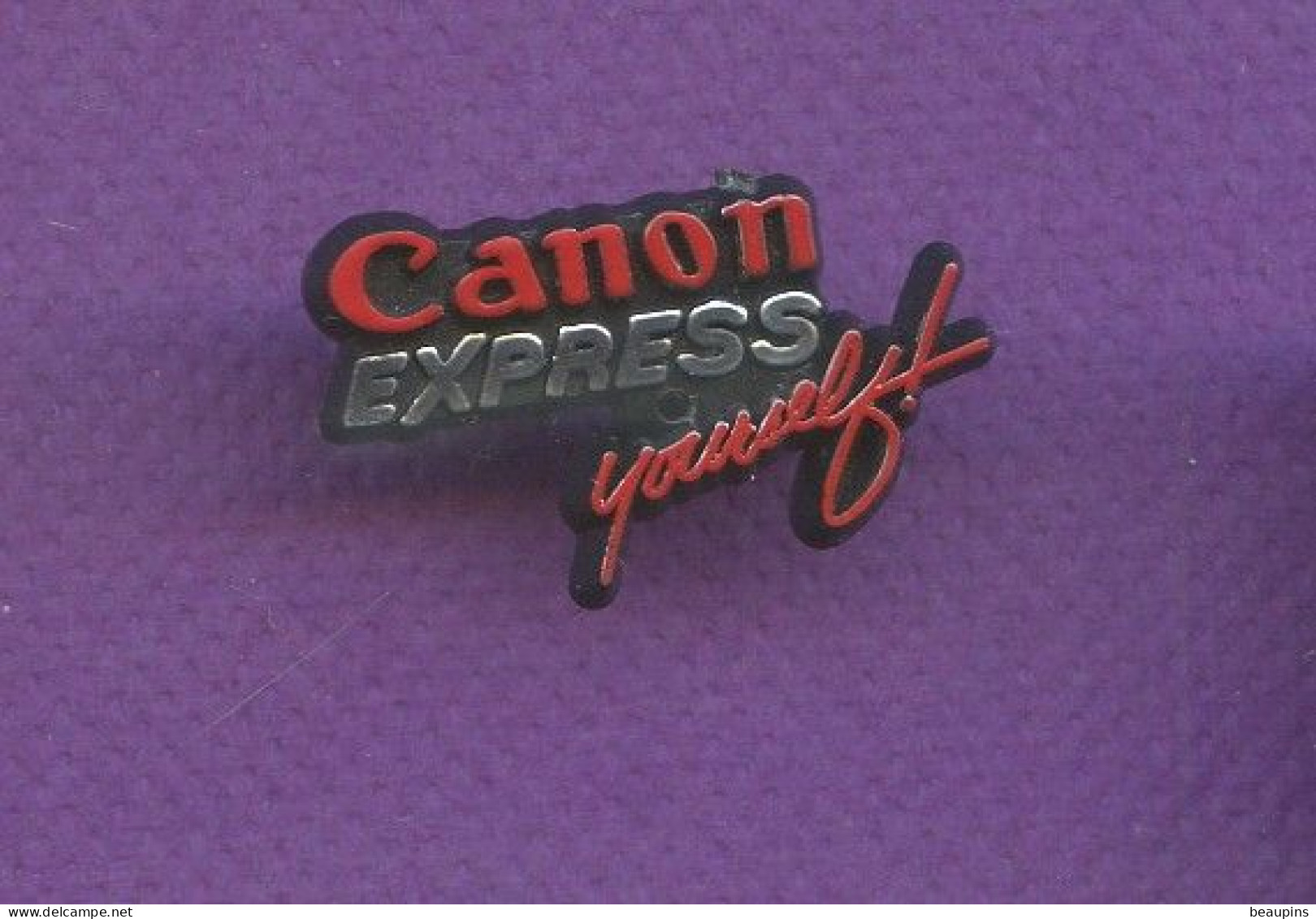 Rare Pins Canon Express En Plastique Dur  T144 - Fotografía